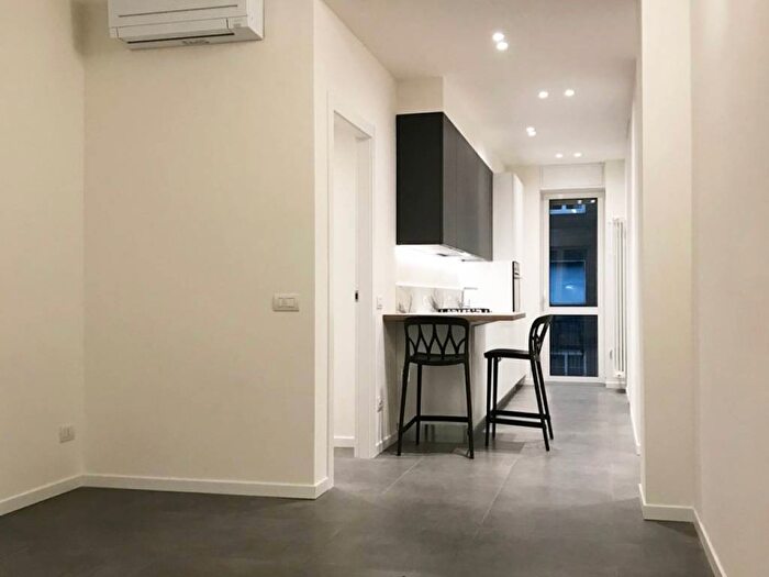 Appartamento trilocale in affitto in Via Giuseppe Antonio Borgese, Cenisio, Milano