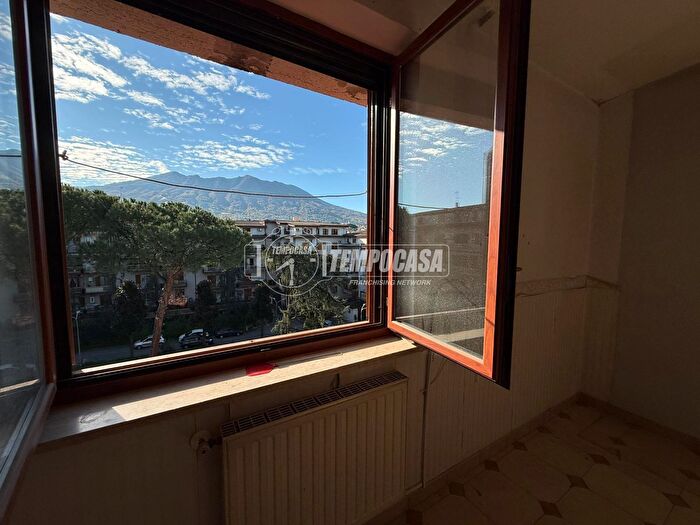 Appartamento trilocale in vendita in Via San Sossio, Somma Vesuviana