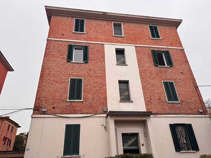 Appartamento trilocale in affitto in Via Andrea Mantegna, Santa Viola, Bologna