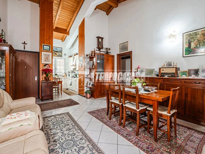 Appartamento quadrilocale in vendita in Via Idice, Monterenzio