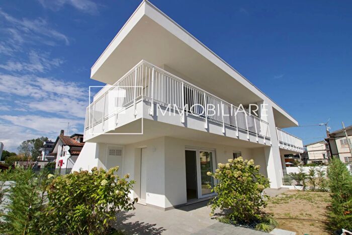 Appartamento trilocale in vendita in Jesolo