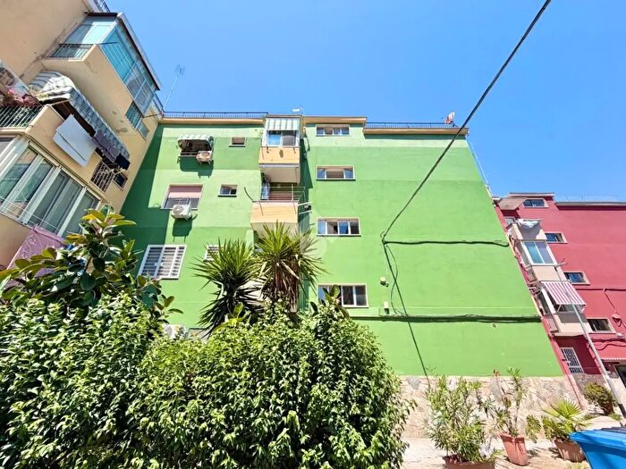 Appartamento bilocale in vendita in Via Pola, Bari