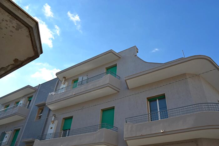 Appartamento quadrilocale in vendita in Via Dottor Vito Innocenzo Cavallo Carovigno Brindisi Puglia Italia, Carovigno