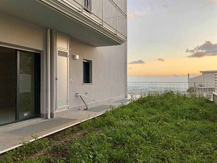 Appartamento trilocale in vendita in Montecorvino Pugliano