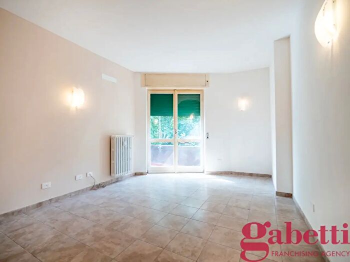 Appartamento trilocale in vendita in Via Privata Iglesias, Milano