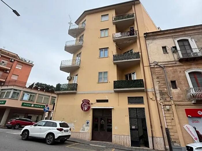 Appartamento con 5 locali in vendita in Via Loriedo, Lamezia Terme