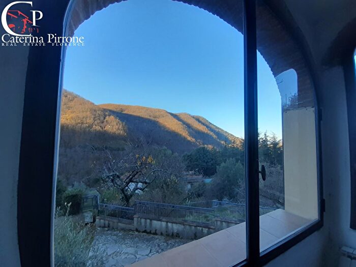 Appartamento bilocale in vendita in Località Fornace, Londa