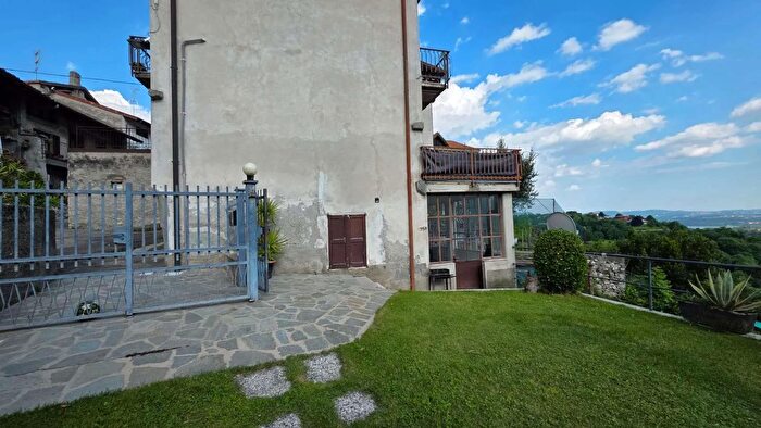 Appartamento trilocale in vendita in Via Matteotti, Castelmarte