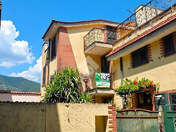 Appartamento trilocale in vendita in Corso Mario Pagano, Roccapiemonte
