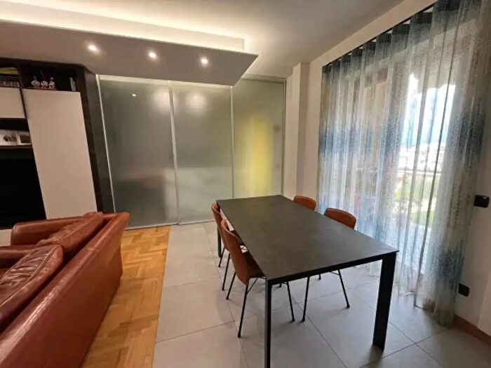 Appartamento quadrilocale in vendita in Via San Francesco dAssisi, Giugliano In Campania