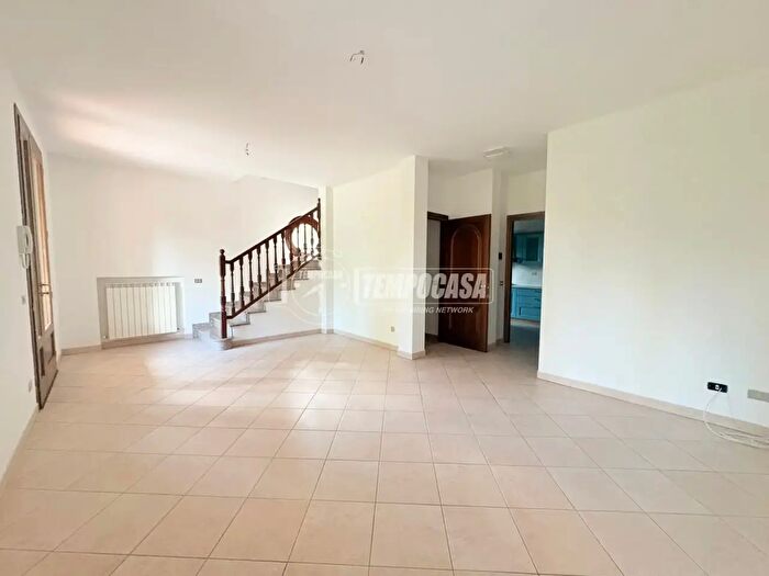 Casa quadrilocale in vendita in Via Statale, Fiorano Modenese