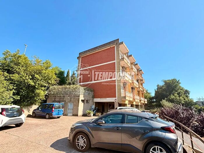 Appartamento bilocale in vendita in Via Ascrea, Roma