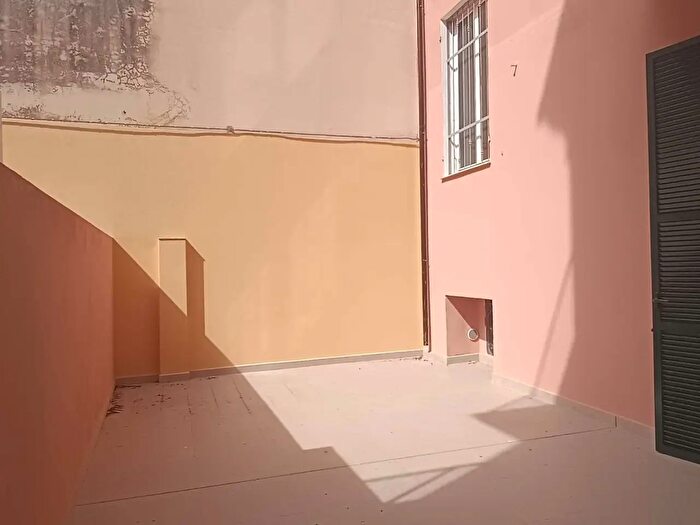 Appartamento bilocale in vendita in Via Roma, Sanremo