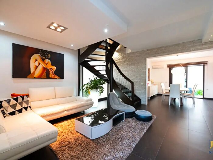 Casa con 5 locali in vendita in Via Avvocato Giuseppe Scifo, Vittoria