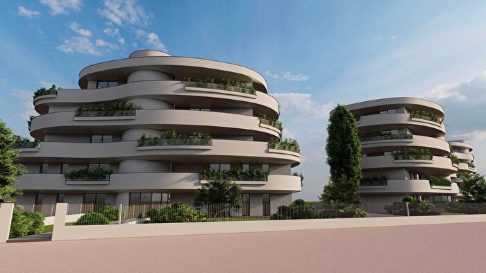 Appartamento quadrilocale in vendita in Piacenza