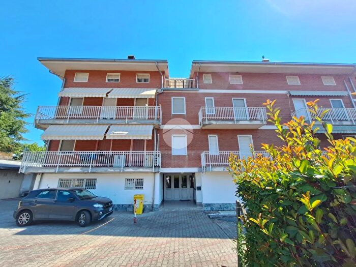 Appartamento quadrilocale in vendita in Via San Solutore, Caravino