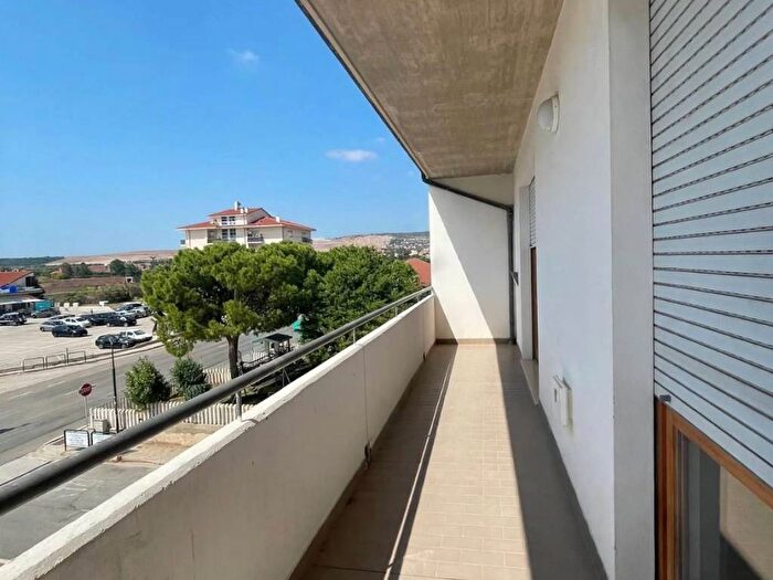 Appartamento con 5 locali in affitto in Marina Di Altidona, Altidona