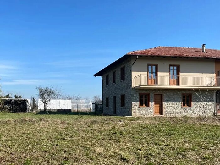 Casa con 5 locali in vendita in Via Vittorio Nenni, Rivalta Di Torino