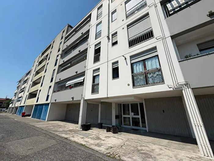 Appartamento bilocale in vendita in Via Malogno, Palazzolo SullOglio