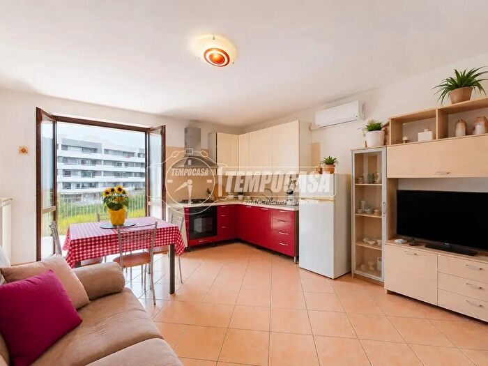 Appartamento bilocale in vendita in Via De Blasi Dante Cens, Lecce