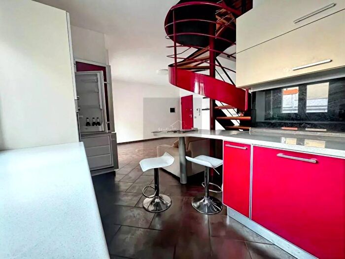 Appartamento trilocale in affitto in Biella, Centro Città San Paolo