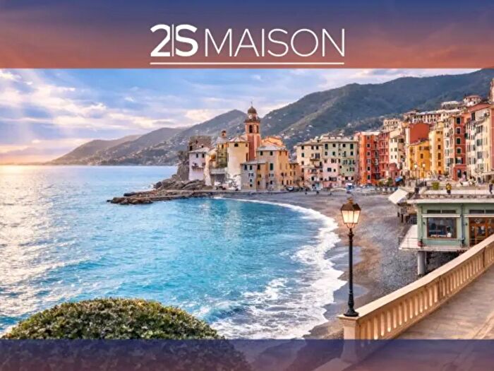 Appartamento quadrilocale in vendita in Via Giuseppe Garibaldi, Camogli