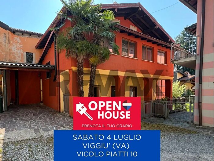 Casa trilocale in vendita in Viggiu'