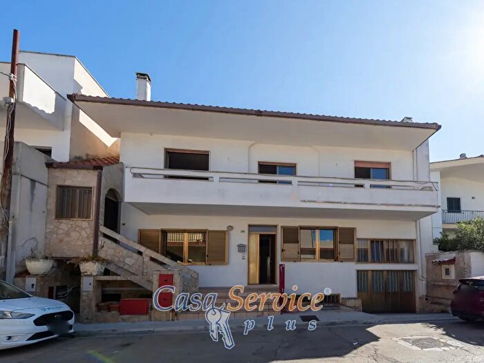 Casa con 7 locali in vendita in Via Vittorio Veneto, Supersano