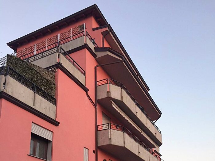 Appartamento bilocale in affitto in Via Laudedeo Testi, San Leonardo, Parma