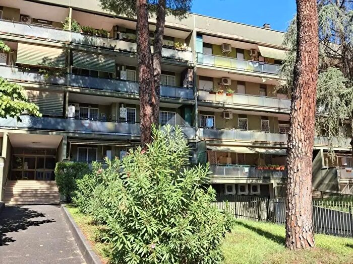 Appartamento bilocale in vendita in Via Giacomo Galopini, Roma
