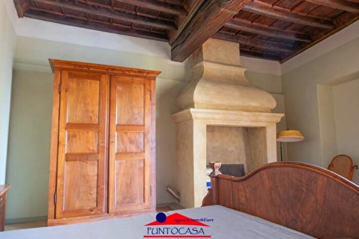 Appartamento con 6 locali in vendita in Via Pietro Gallo a, Busca