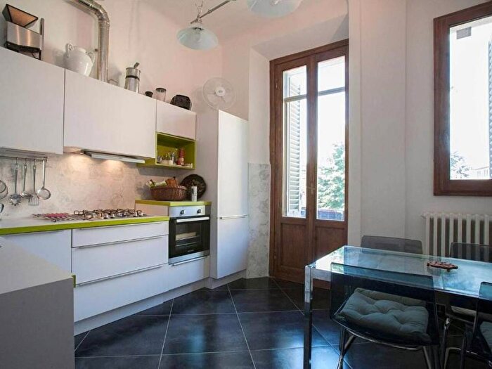 Appartamento con 5 locali in affitto in Viale Fratelli Rosselli, Fortezza Stazione, Firenze
