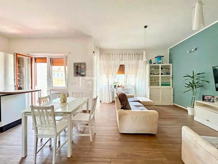 Appartamento trilocale in vendita in Via Trieste, Sant'Ambrogio Di Torino