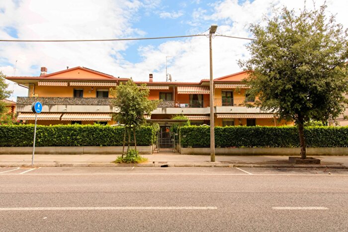 Appartamento con 7 locali in vendita in Gorizia Via Giustiniani, Gorizia