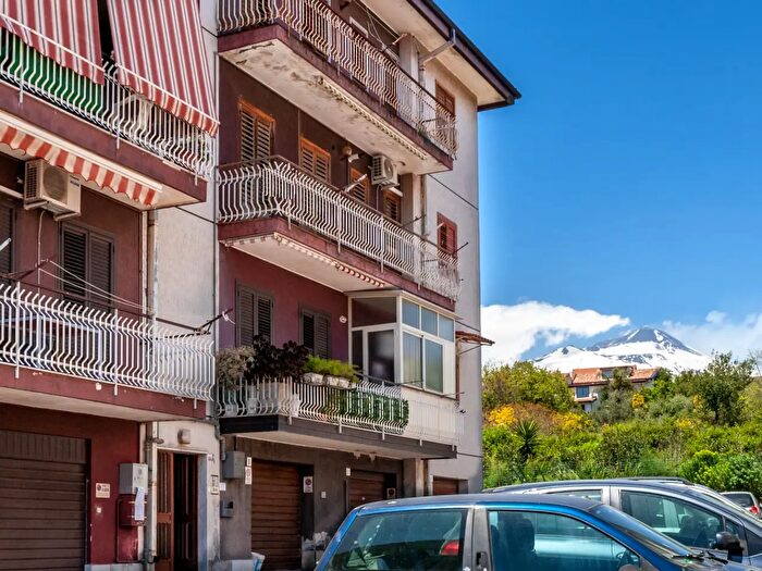Appartamento bilocale in vendita in Via Dante Alighieri, Pedara
