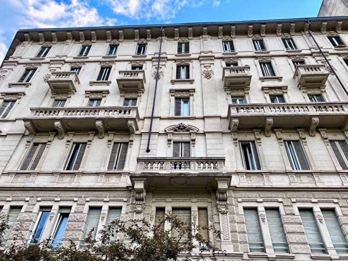 Appartamento bilocale in affitto in Corso Sempione, Sempione, Milano