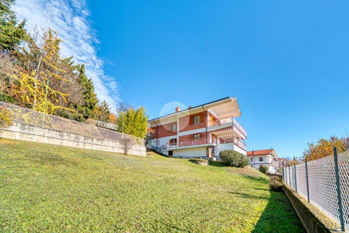 Casa con 10 locali in vendita in Borgata Bussone, Valgioie