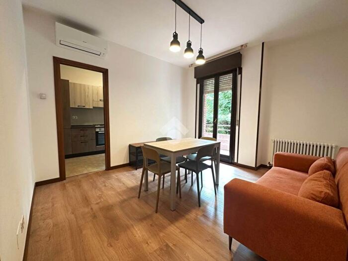 Appartamento trilocale in affitto in Via dariff, Ponte Crencano, Verona