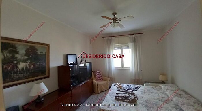 Appartamento con 5 locali in vendita in Via Castellana Palermo Pa Italia, Palermo