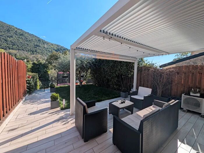 Casa con 5 locali in vendita in Strada Colli di Valenza, Terni