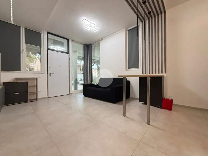 Appartamento trilocale in vendita in Viale Agamennone Vecchi, Ravenna