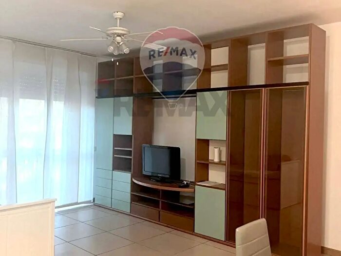 Appartamento bilocale in vendita in Via Matteotti, Arese