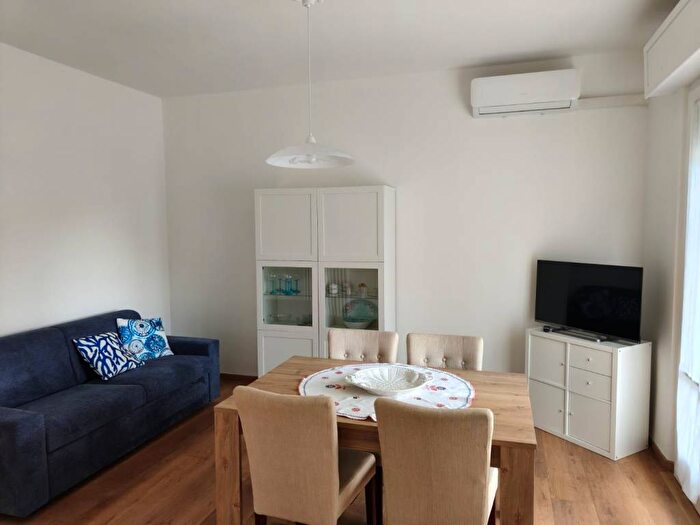 Appartamento trilocale in affitto in Via di Villa Marina, Castiglioncello, Rosignano Marittimo