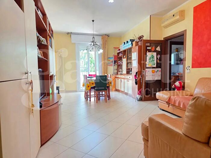 Appartamento quadrilocale in vendita in Via Porrettana, Sasso Marconi