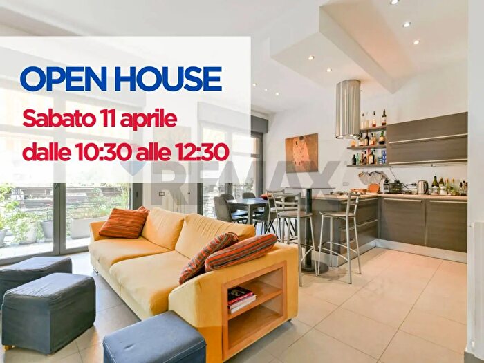 Appartamento quadrilocale in vendita in Via Roberto Bellarmino, Milano