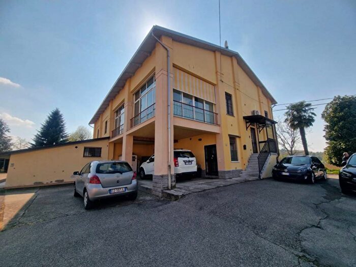 Appartamento trilocale in affitto in Via Pradalbino, Case Località Banzi, Valsamoggia