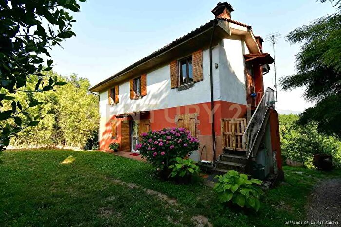 Casa in vendita in Via di Gromignana, Coreglia Antelminelli