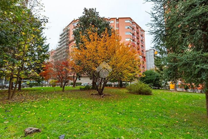 Appartamento trilocale in vendita in Corso Orbassano, Torino