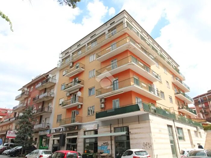 Appartamento trilocale in vendita in Via IV Novembre, Campobasso