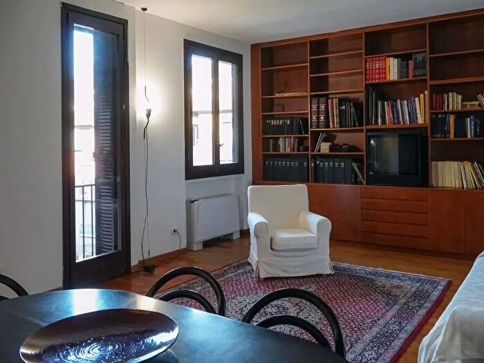 Appartamento monolocale in affitto in Via Carlo Osma, Milano